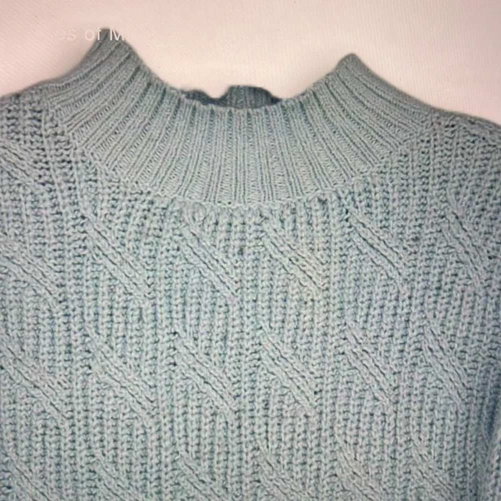Medium J. Crew light blue pullover sweater - Picture 3 of 4